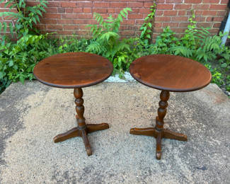Lot 17: Baumritter Furniture Pedestal End Tables