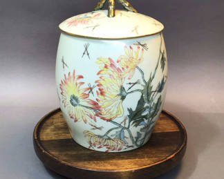 Lot 254: Antique T & V Limoges Biscuit Jar