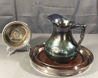 Lot 177: Silver Plate Barware