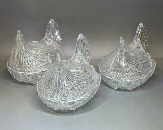 Lot 163: Vintage Glass Chicken Baskets