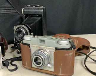 Lot 280: Vintage Kodak & Polaroid Vintage Cameras