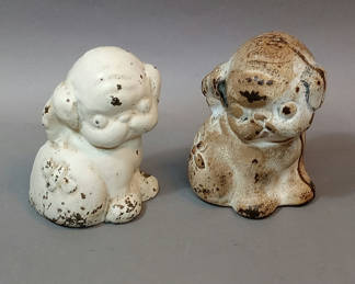 Lot 232: Antique Cast Iron Hubley Pup