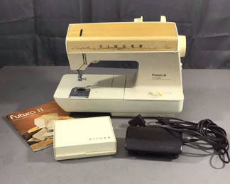 Lot 278: Singer Futura II Sewing Machine