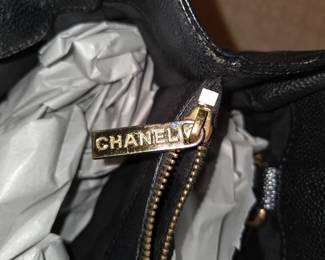 Chanel inspired Diamond-Quilted Shopping Tote with Chain-link Straps and Interior Zip Pocket