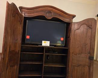 French Country Provincial Carved Oak Entertainment Armoire TV Cabinet,