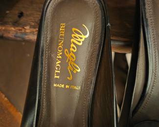 Brunomagli, Luxury Leather Pointed Toe Mule Loafers, Slip-on, Made in Italy