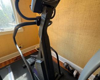 StairMaster FreeClimber Commercial Step Climber Exercise Machine
