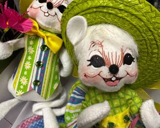 Seasonal decorations