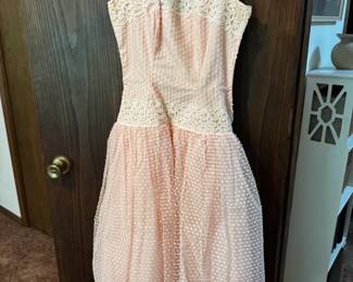 Vintage clothing: party dress, ca. late 1930s/early 1940s