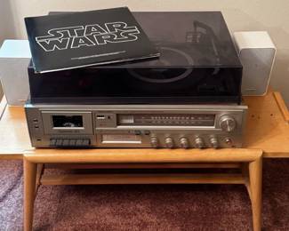 Stereo for your vinyl collection!