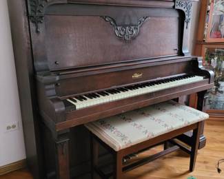 Antique Upright Piano and bench. Packard Piano Company, ca. 1890s