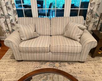 70" Loveseat, excellent condition