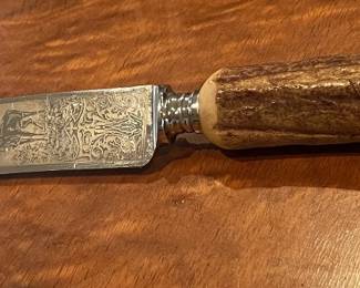 Etched Blade Carving Knife