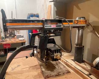 Radial Arm Saw