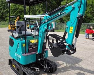 2026 CFG KV16R Mini Excavator, Unused