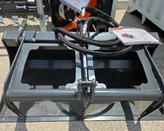 2026 WOLVERINE MSG-11-44W Mini Skid Steer Stump Grapple, Unused