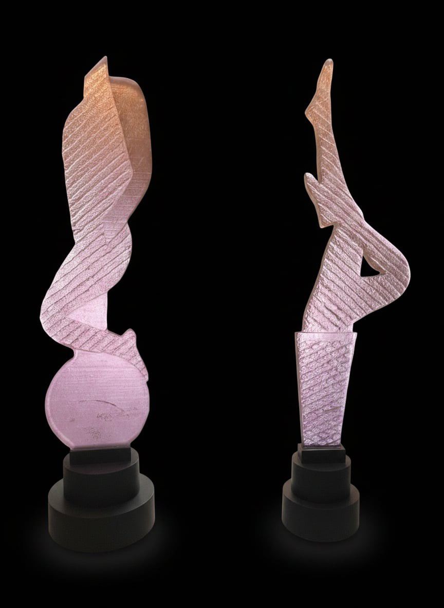 Steven Dee Edward’s Abstract Glass Sculptures