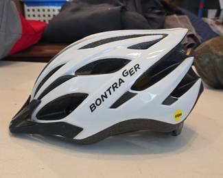 Bontrager Circuit MIPS Bike Helmet