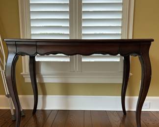 Queen Anne Style Console Table