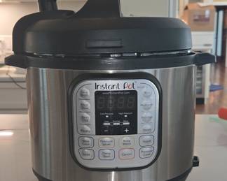 Instant Pot Electric Pressure Cooker