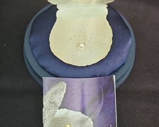 Azza Al Qubaisi "ARTMIST" Pearl Sculpture