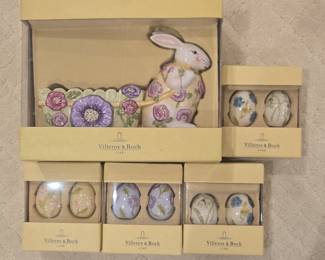 Villeroy & Boch Easter Bunny with Cart and Decorative Eggs Set