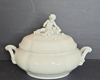 KPM Berlin Soup Tureen with Cherub Finial