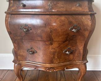 Ethan Allen Italy Burl Wood Bombe Chest