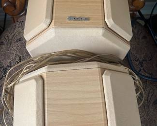 speakers