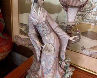 another large Lladro