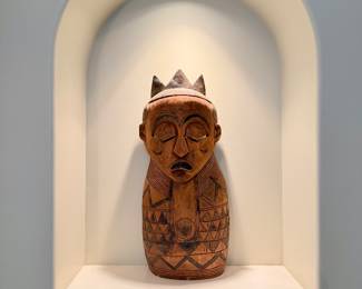 Pende Decorative Wood Mask (36" T X 14" W)