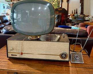 1950's Philco Predicta swivel screen television