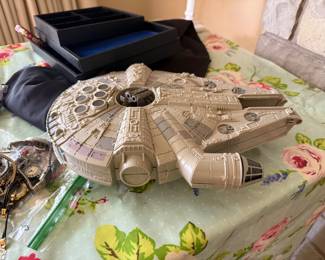 Star Wars spaceship