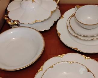 full six place setting of Limoges de Havilland China