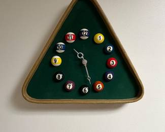 Yuanhe Billiards Pool Ball Clock