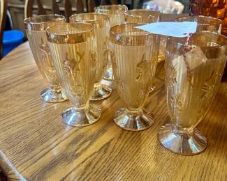 Jennette iris and herringbone gold set