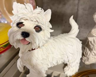 vintage Danbury Mint West Highland Terrier figurine featuring a red collar