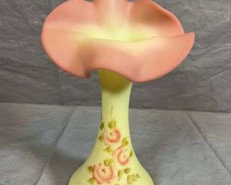 Fenton Burmese Jack in the Pulpit Vase