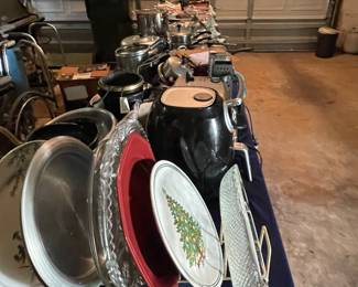 Overflow kitchen 
