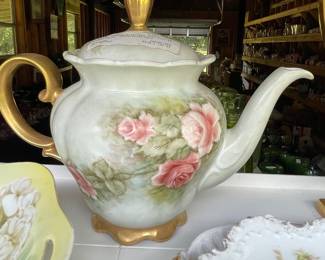 Fine porcelain