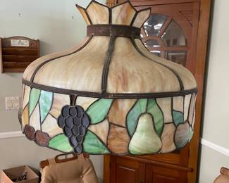 Stained glass light fixture