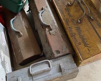 Tool chests