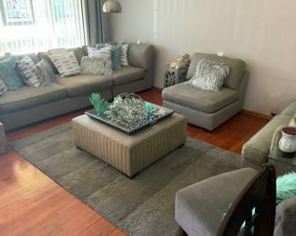 4 piece sectional with ottoman