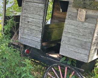 Amish buggy 