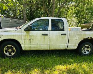 2005 dodge truck 187,000 miles 