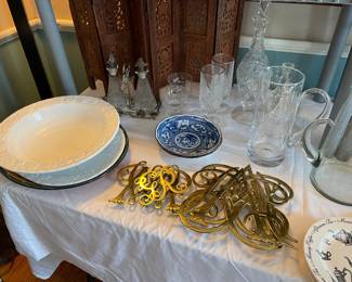 Williamsburg brass trivets