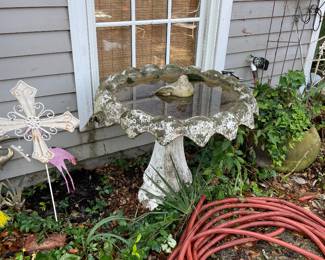 Extra large bird bath