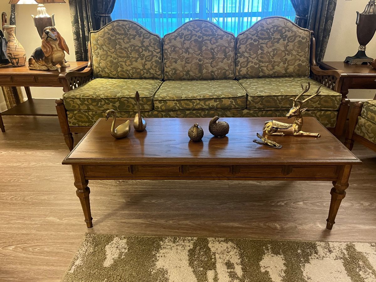 70s vintage sofa, tables