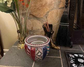 Decorative accessories