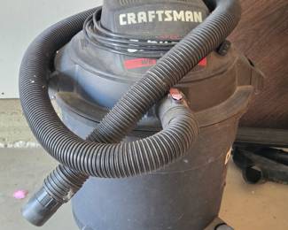 Craftsman Shop Vac with attachments